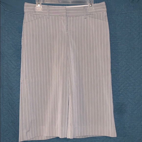 Gray pants with vertical, thin white stripes. - Picture 1 of 2